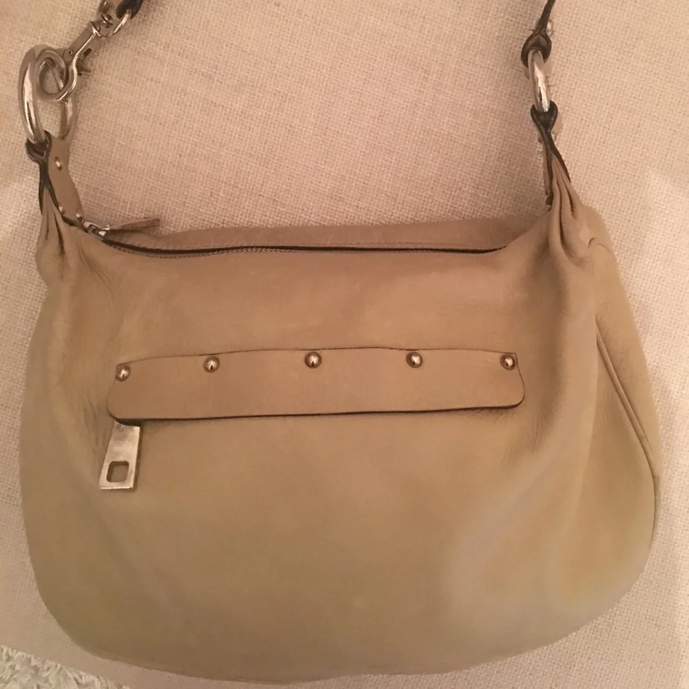 Marc Jacobs Beige Leather Hobo Bag